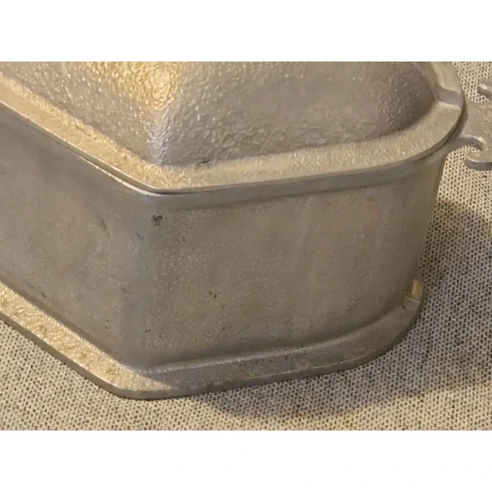 Vintage Guardian Service Ware 2-Qt Triangle Pot w/ Original Metal Hammered Lid